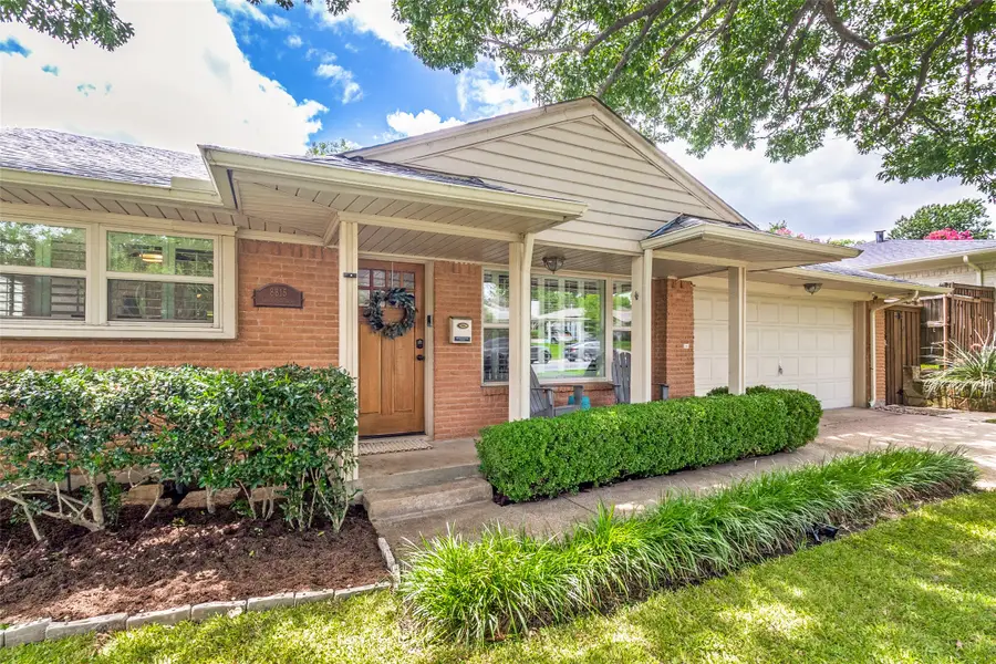 8815 Larchwood Drive, Dallas, TX 75238 - #3