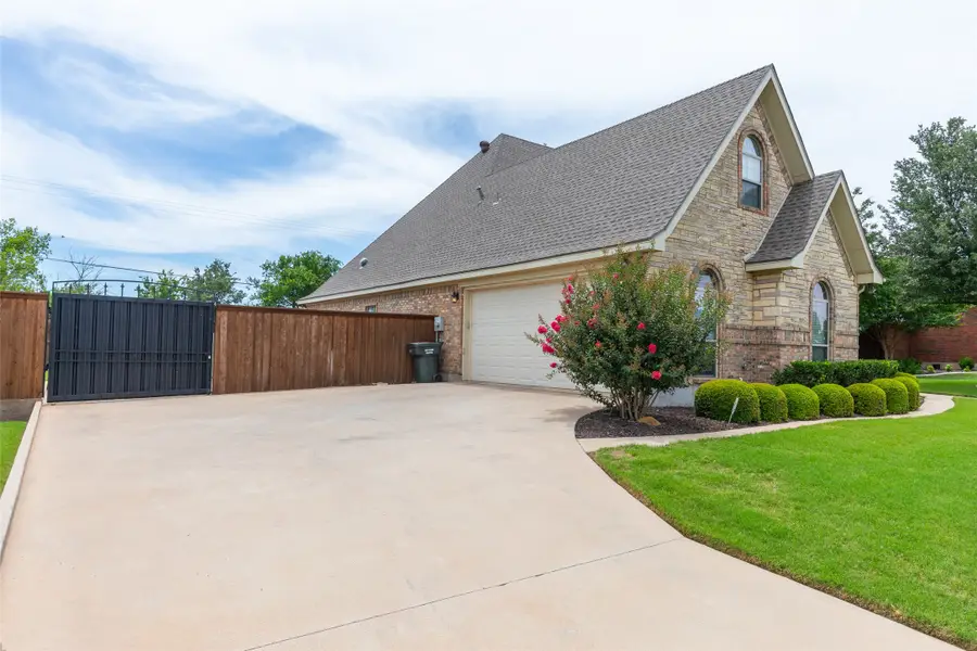 1501 S Saddle Lakes Drive, Abilene, TX 79602 - #2