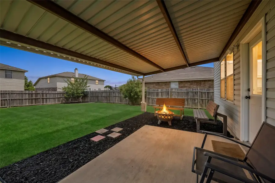 329 Daisy Lane, Burleson, TX 76028 - #2