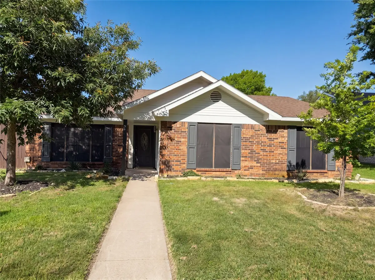 1319 Oak Run Drive, Duncanville, TX 75137 - #1