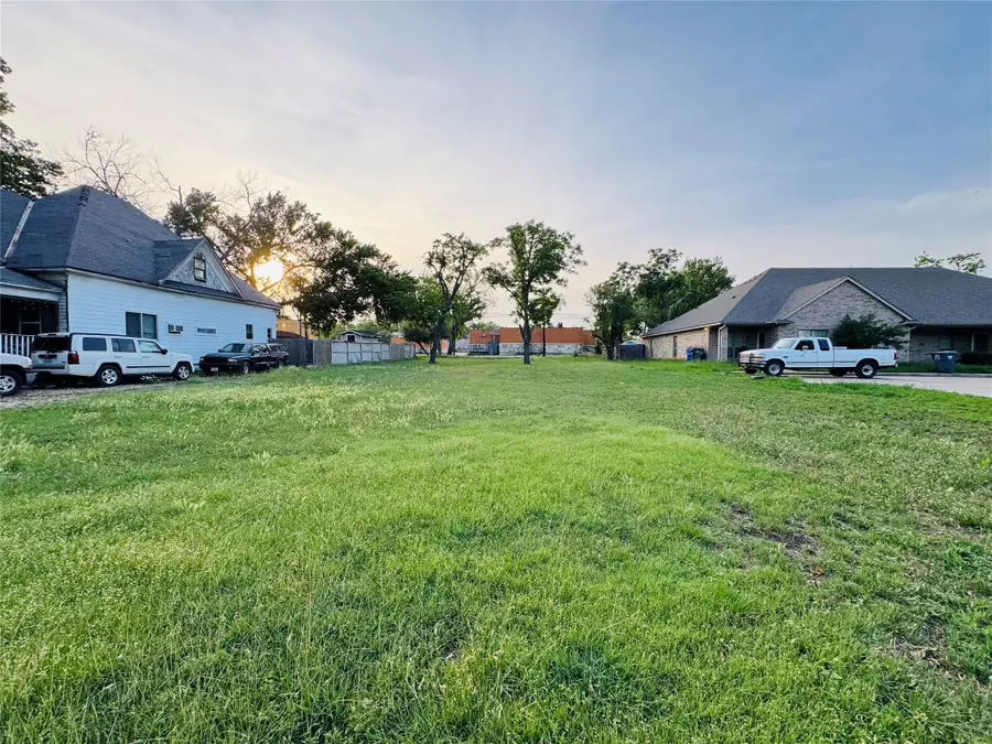 2121 Columbus Avenue, Waco, TX 76701 - #2