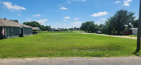 TBD W Cedar Street, Gunter, TX 75058