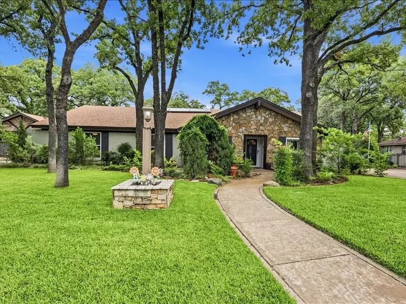200 Timberlane Terrace, Euless, TX 76039 - #1