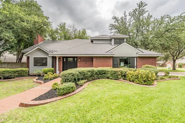 4726 Kensington Court, Arlington, TX 76016