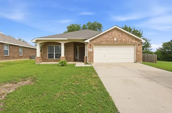 8900 Arcadia Park Drive, Fort Worth, TX 76244