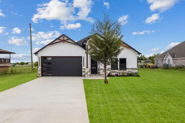 8644 Kelly Lane, Alvarado, TX 76009