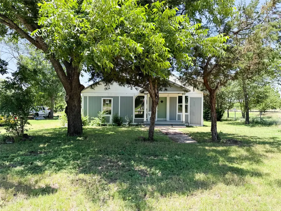 1402 Avenue A, Cisco, TX 76437 - #2