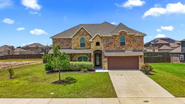 1515 Spring Hill Drive, Cedar Hill, TX 75104