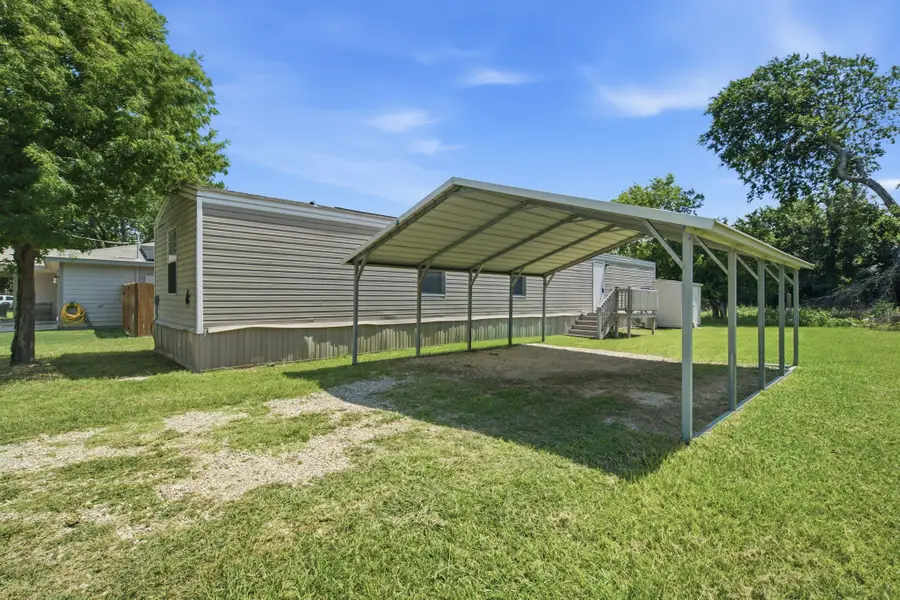 1684 Gale Drive, Pelican Bay, TX 76020 - #3