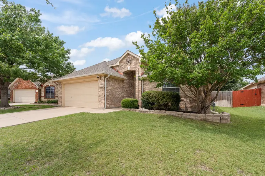 3205 Chesington Drive, Fort Worth, TX 76137 - #2