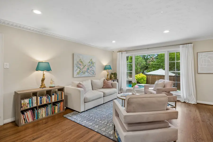 10008 Lakedale Drive, Dallas, TX 75218 - #3