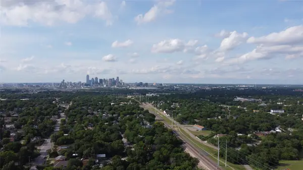 1410 S Denley Drive, Dallas, TX 75216