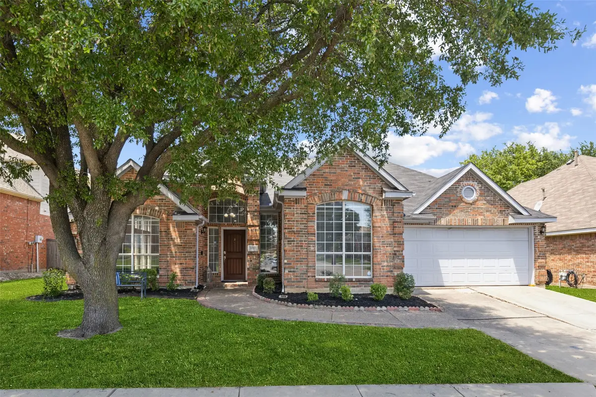 400 Sparrow Hawk, McKinney, TX 75072 - #1