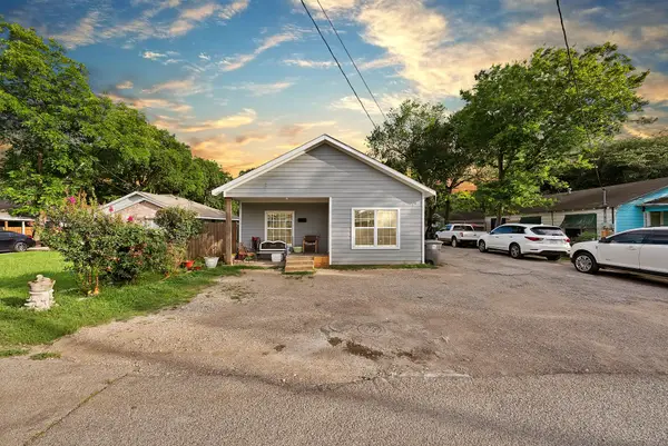 230 W Jerden Lane, Dallas, TX 75208
