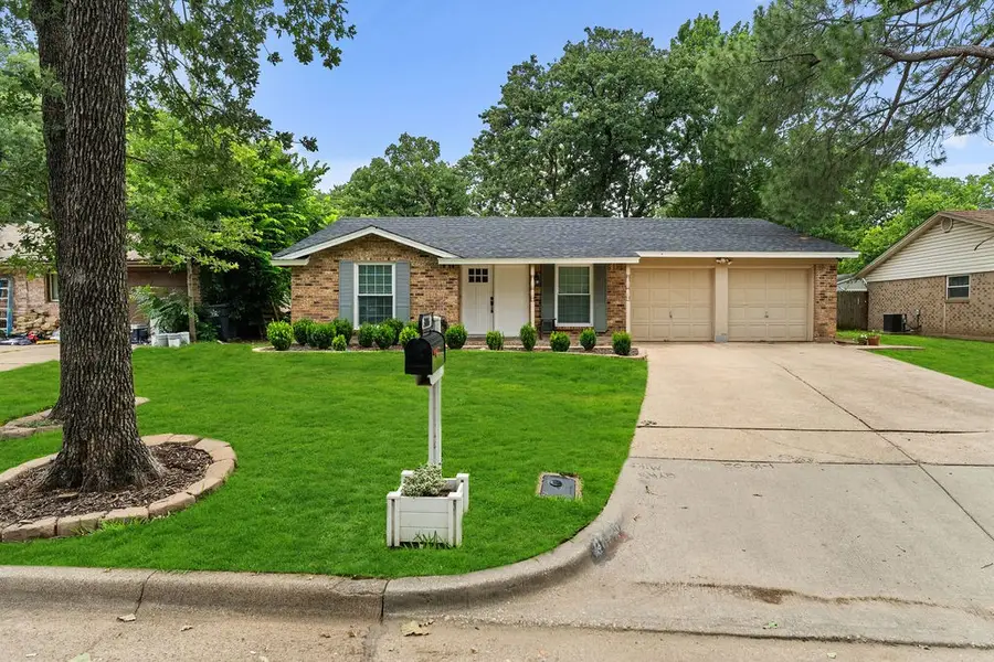3006 Mark Drive, Arlington, TX 76013 - #3