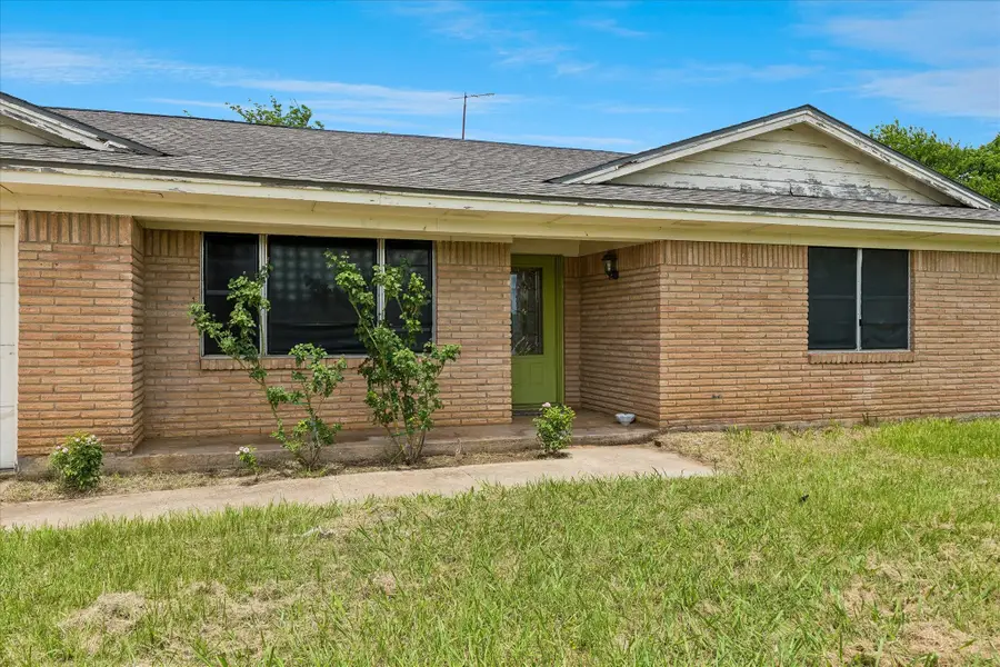 1955 E Renfro Street, Burleson, TX 76028 - #3