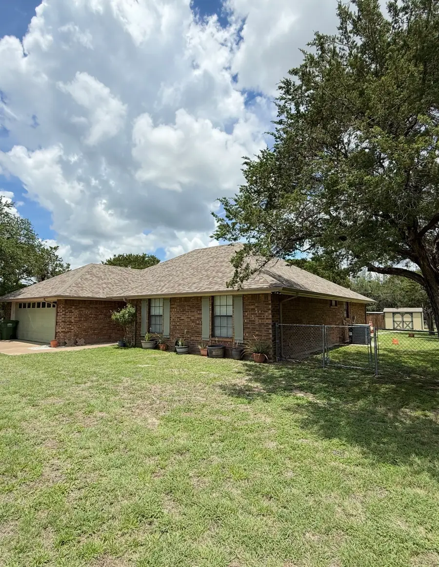 1192 Deer Trail, Glen Rose, TX 76043 - #3