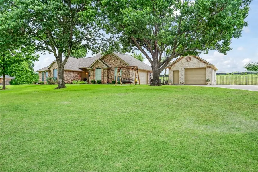 416 Hurricane Creek Circle, Anna, TX 75409 - #2
