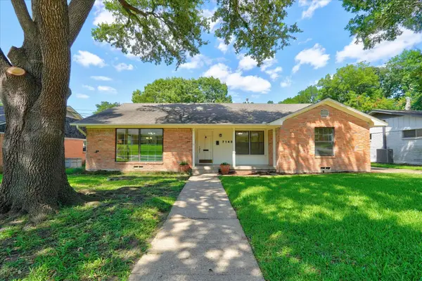 7148 Walling Lane, Dallas, TX 75231