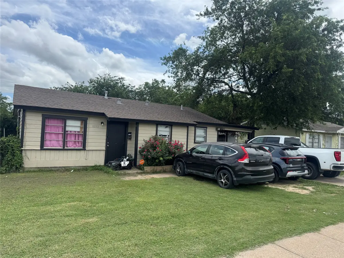 5212 E Berry Street, Fort Worth, TX 76119 - #1
