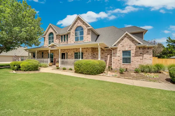 4240 Monroe Drive, Midlothian, TX 76065