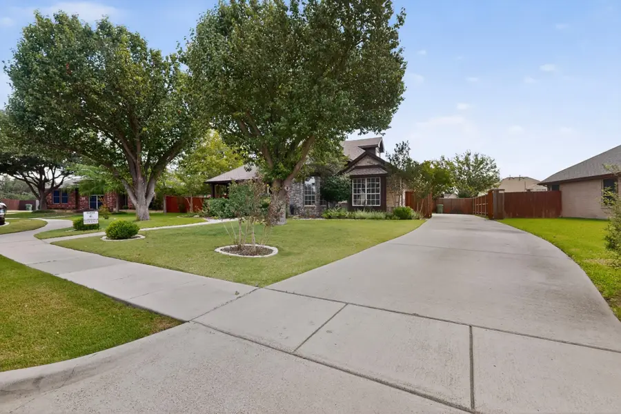 408 Willow Bend Drive, Murphy, TX 75094 - #3