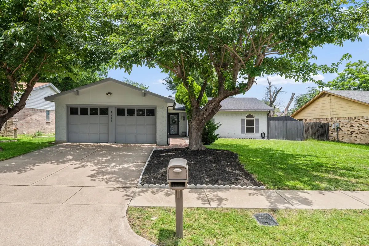 1711 Briar Meadow Drive, Arlington, TX 76014 - #1