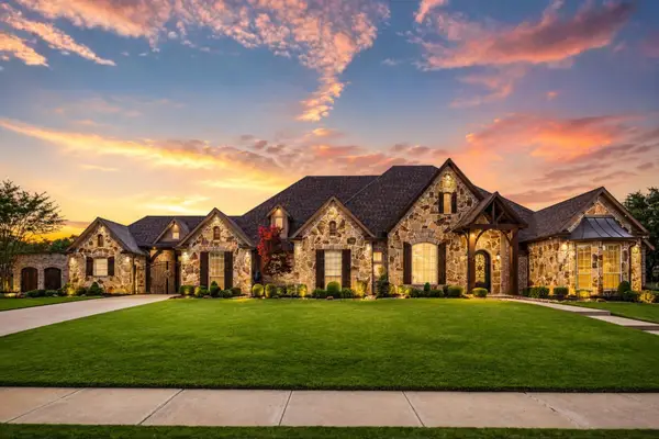 114 Yorkshire Drive, Heath, TX 75032