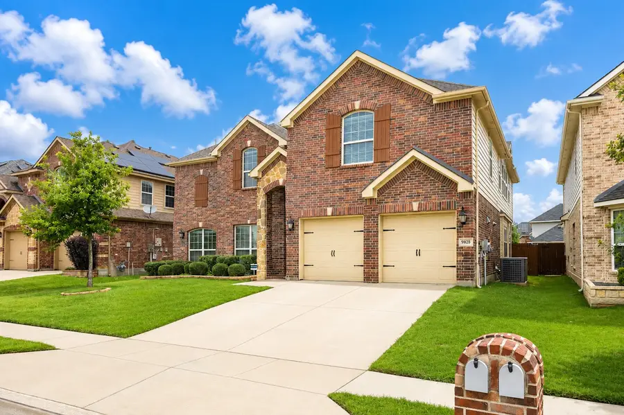 9828 Milkweed Lane, Fort Worth, TX 76177 - #2