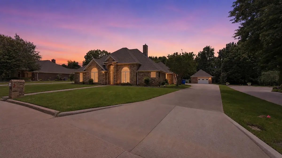 2412 Jolinda Lane, Whitesboro, TX 76273 - #1