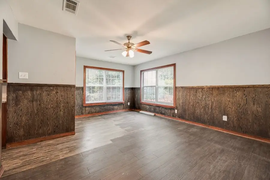 6617 Greenlee Street, Fort Worth, TX 76112 - #3