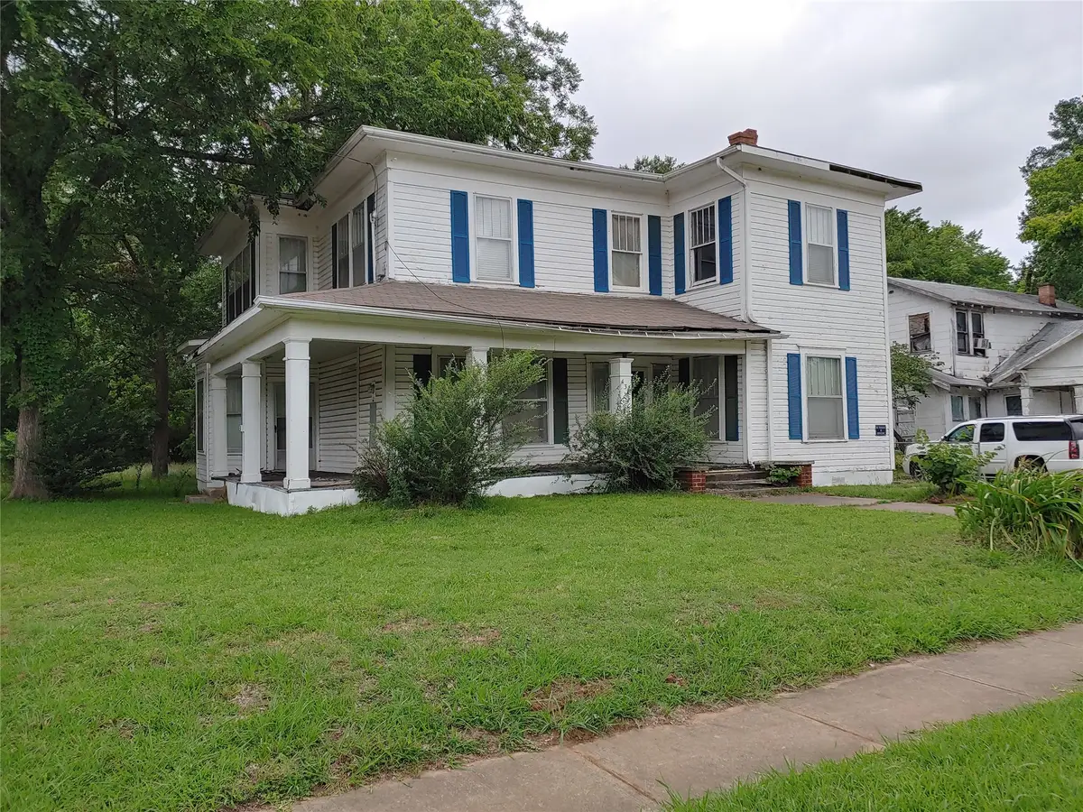 431 Fitzhugh Avenue, Paris, TX 75460 - #1