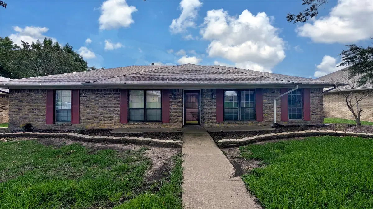 1926 Camden Way, Carrollton, TX 75007 - #1