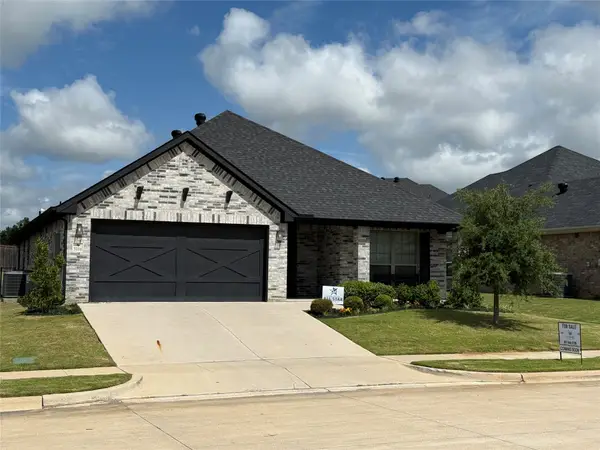 3116 Bent Trail Court, Burleson, TX 76028