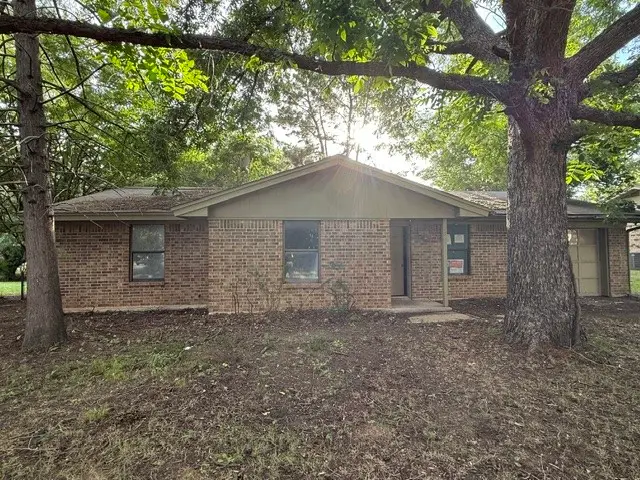 256 Lilac Lane, Azle, TX 76020 - #1