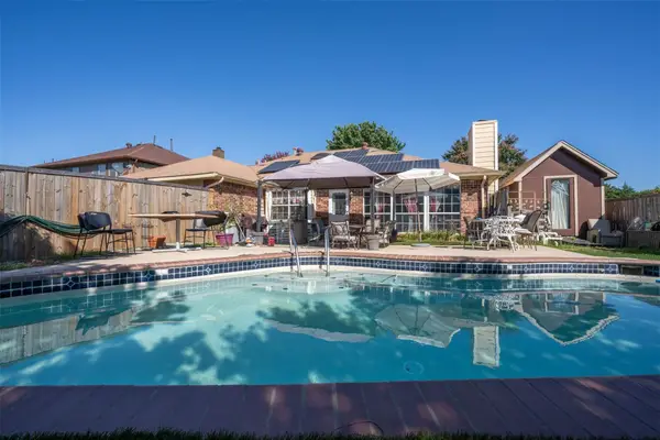 3405 Tulip Lane, Rowlett, TX 75089