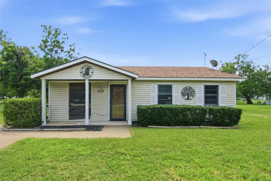200 Russell Street, White Settlement, TX 76108 - #2