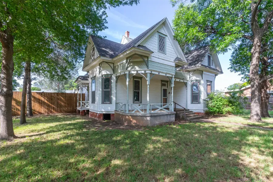 601 W 3rd Street, Baird, TX 79504 - #3