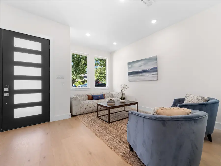 426 Martinique Avenue, Dallas, TX 75223 - #3
