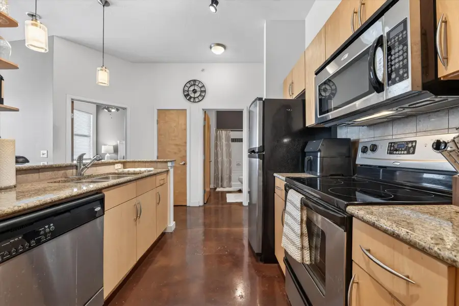 201 W Lancaster Avenue #406, Fort Worth, TX 76102 - #3