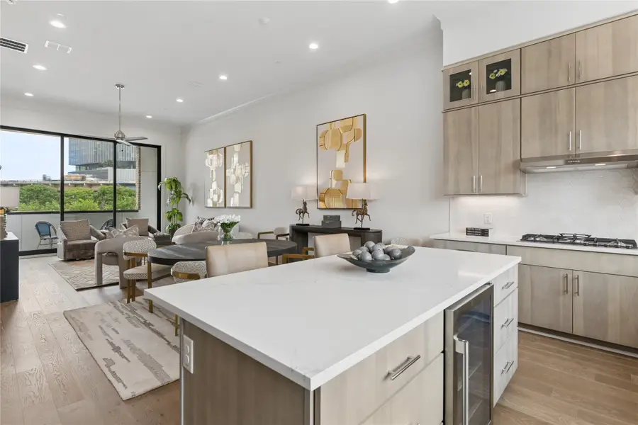 2401 Canton Street #1003, Dallas, TX 75201 - #3
