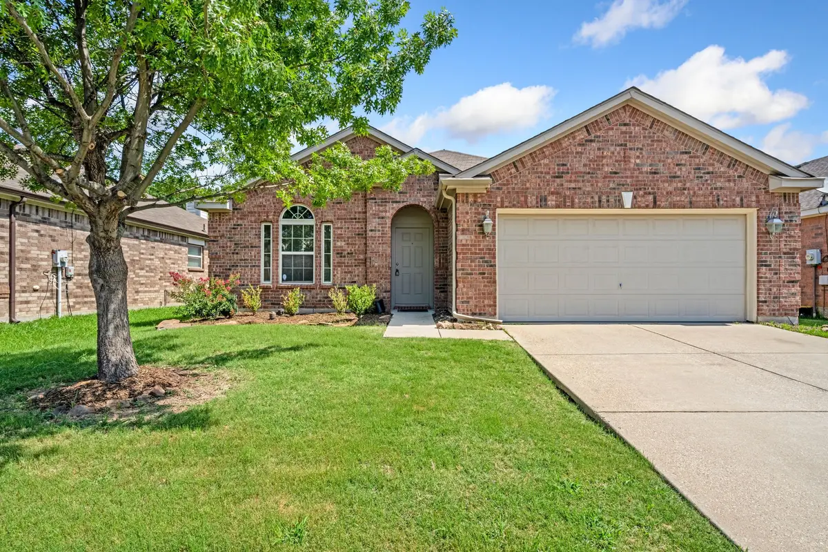 8925 Whirlwind Trail, Aubrey, TX 76227 - #1