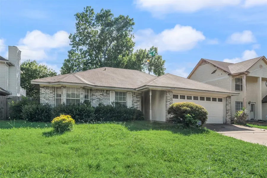 6010 Maple Leaf Drive, Arlington, TX 76017 - #2
