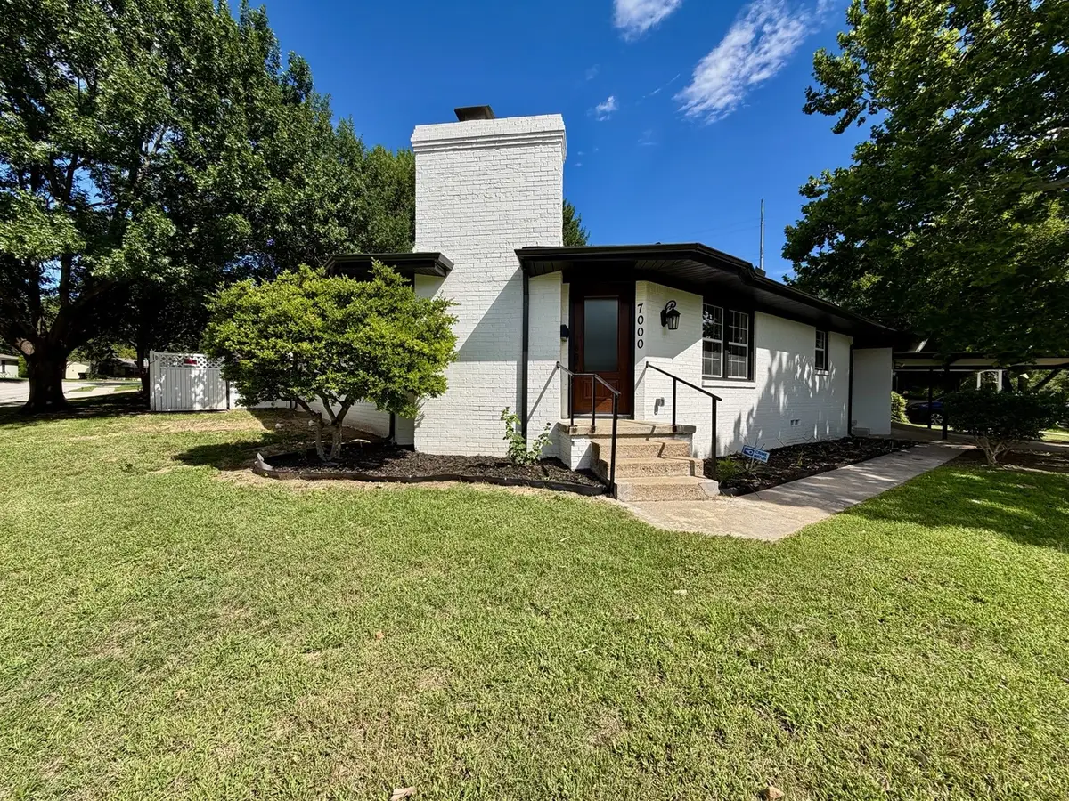 7000 Park Place Drive, Richland Hills, TX 76118 - #1