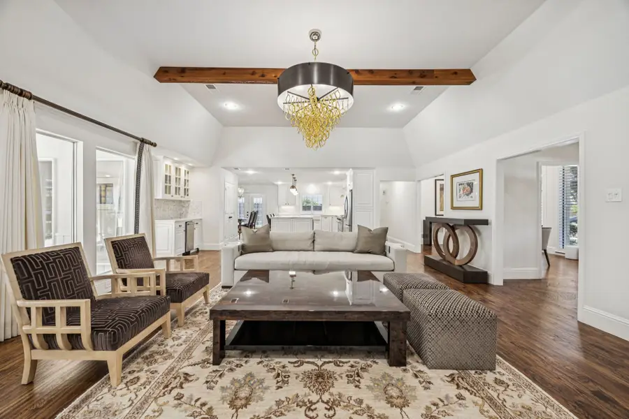 7010 Mckamy Boulevard, Dallas, TX 75248 - #3