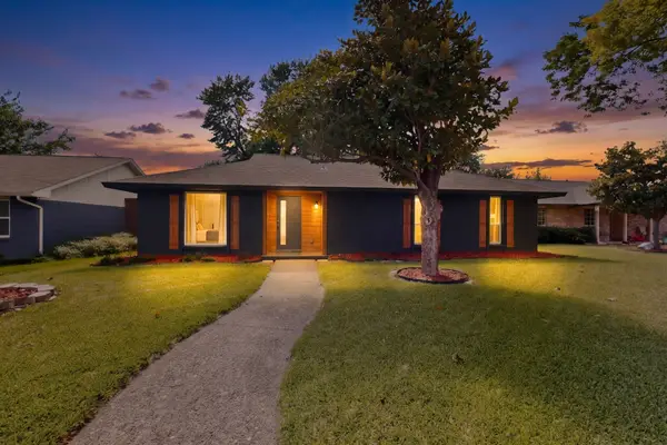 3045 Lockmoor Lane, Dallas, TX 75220
