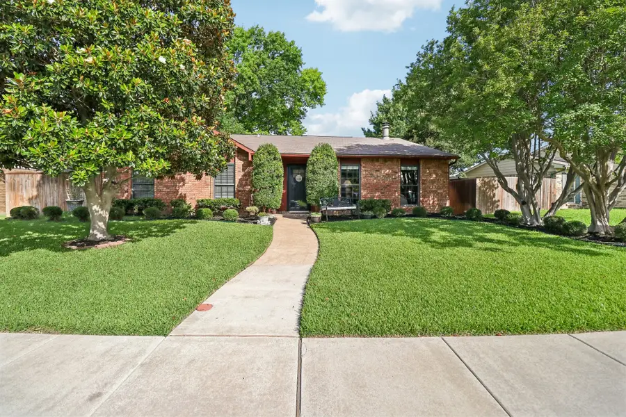 220 Willow Springs Drive, Coppell, TX 75019 - #2