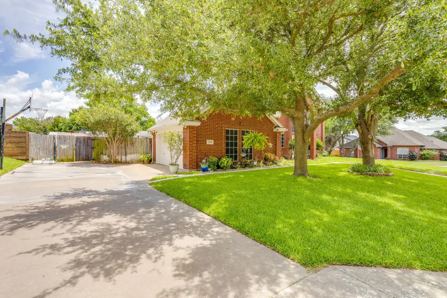 435 Arbor Lawn Drive, Burleson, TX 76028 - #3