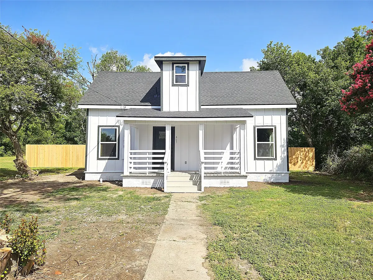 403 N Archer Street, Groesbeck, TX 76642 - #1