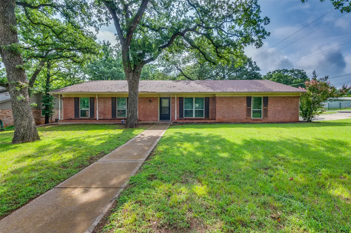5500 Woodland Hills Drive, Denton, TX 76208 - #1